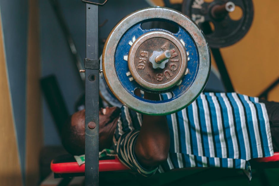 Flat Bench Press Buyer's Guide: Tested Home Gym Options