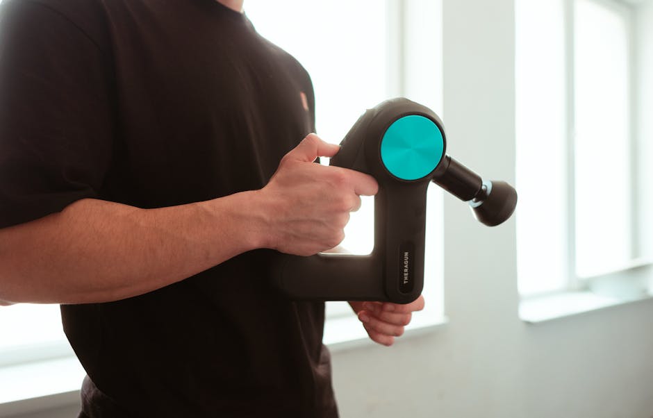 Theragun Mini Buyer's Guide: Compact Massage Guns Tested